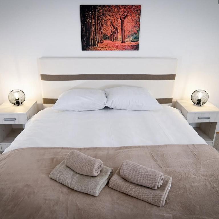 Sedef Apartments - Comfort Quadruple Room - 5