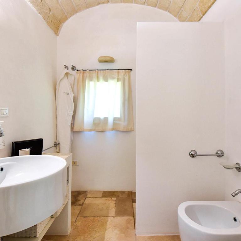 Borgo Elaia - Camera Matrimoniale con Bagno Privato - 3
