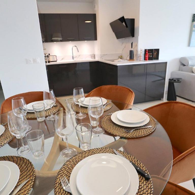 Sun Paradise SeaView&Terrace Parking&Pool - Appartement - Vue sur Mer - 13