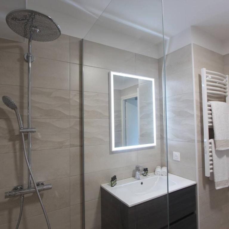 Sun Paradise SeaView&Terrace Parking&Pool - Studio - Vue sur Mer - 7