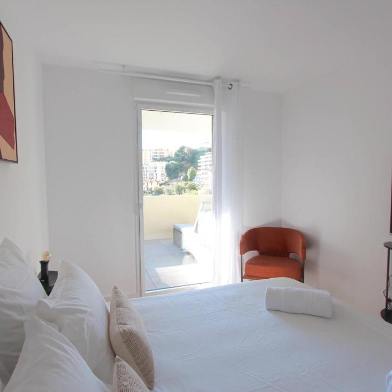 Sun Paradise SeaView&Terrace Parking&Pool - Appartement - Vue sur Jardin - 6