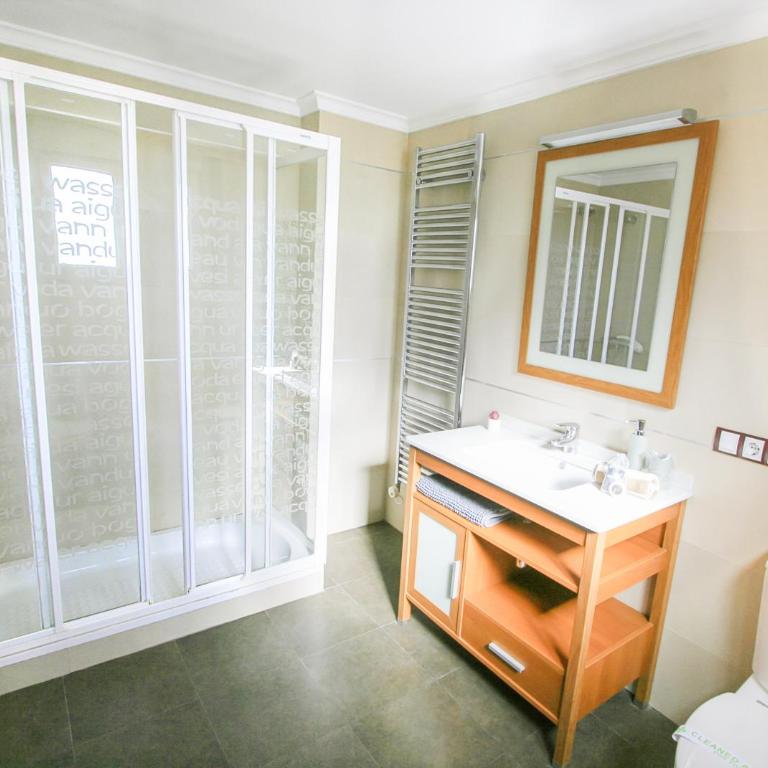 Moraira Beach 1 - Three-Bedroom Apartment - 43