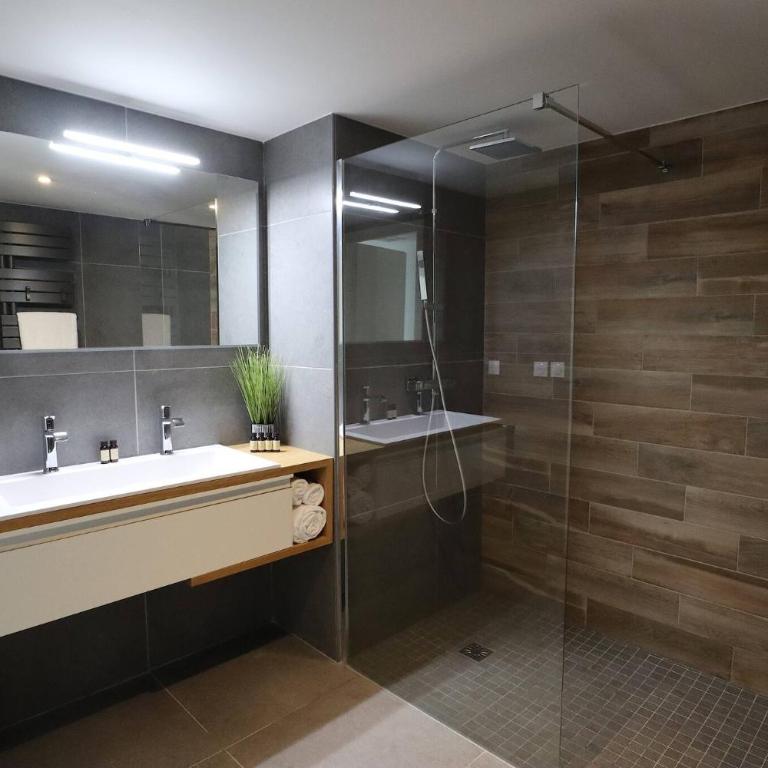 Sun Paradise SeaView&Terrace Parking&Pool - Appartement avec Terrasse - 6