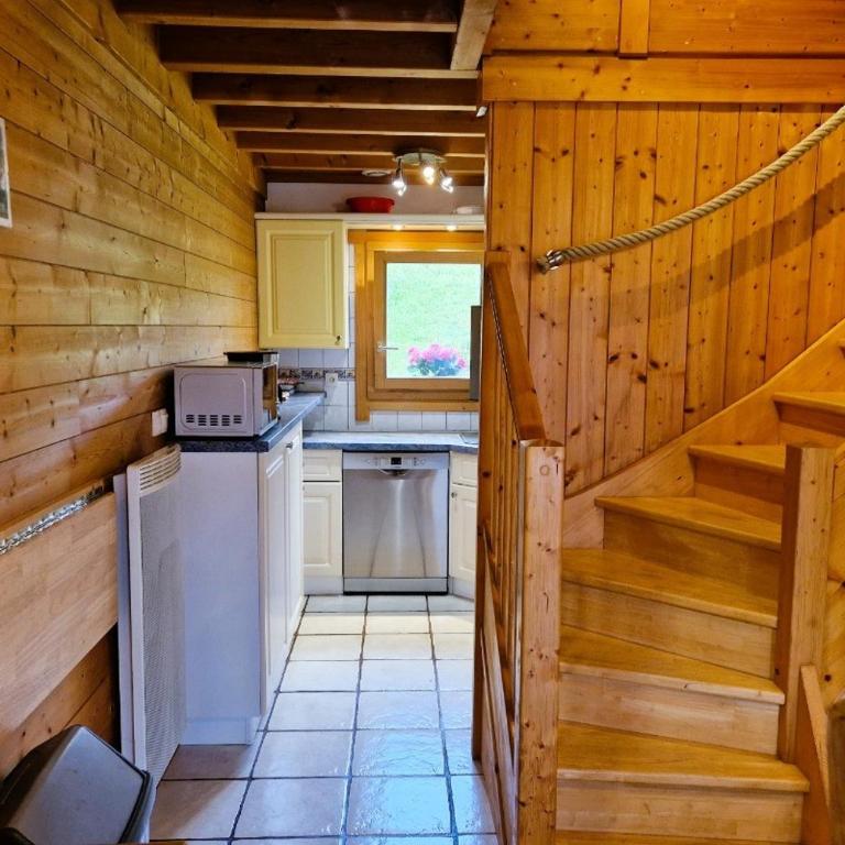 Chalet de montagne à La Bresse, proche des pistes de ski et des lacs - Chalet 4 Chambres - 13