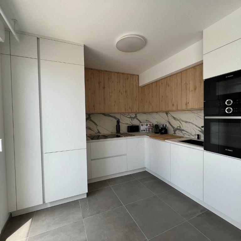 Sun Paradise SeaView&Terrace Parking&Pool - Appartement avec Terrasse - 21