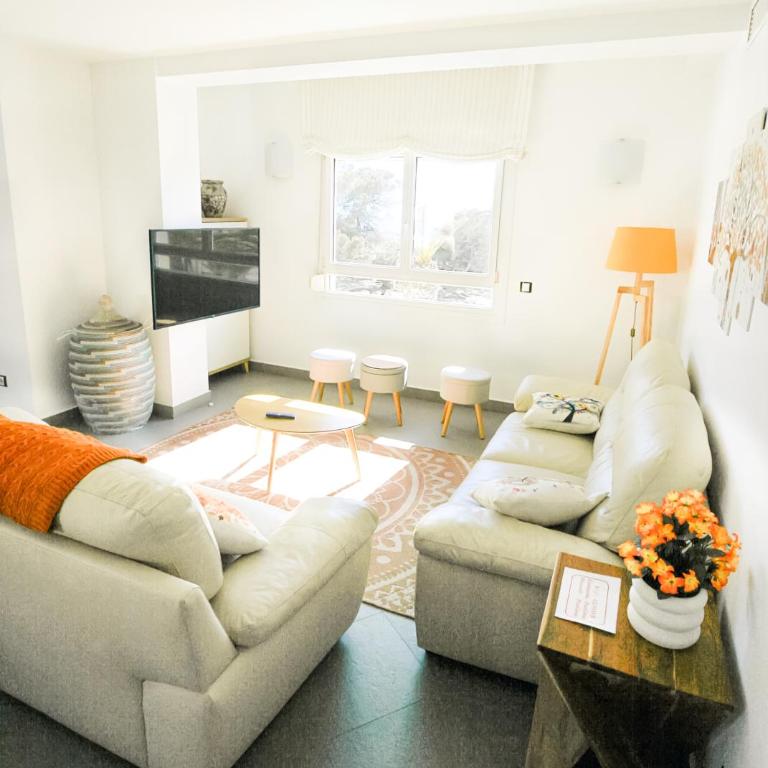 Moraira Beach 1 - Three-Bedroom Apartment - 60