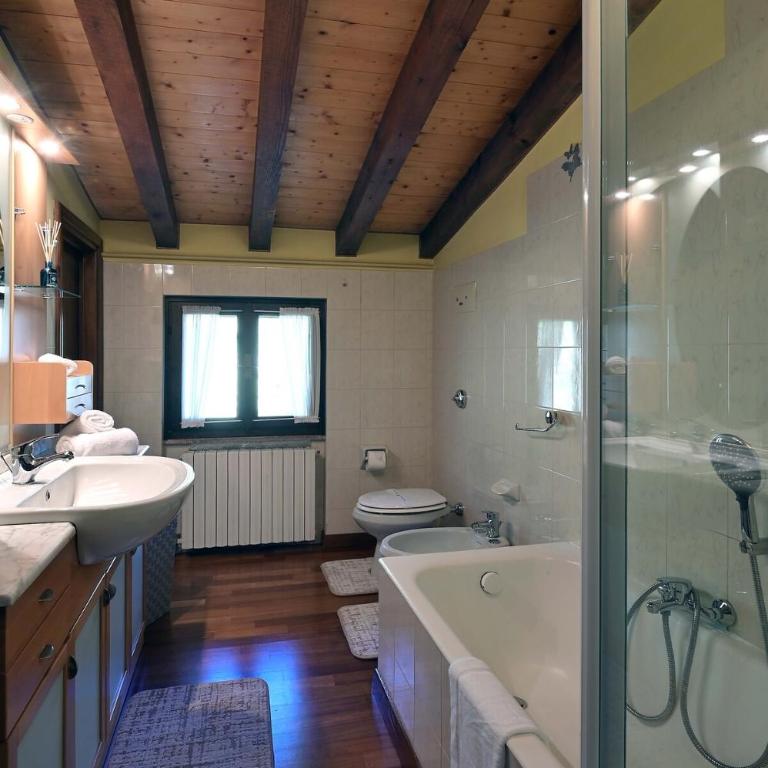 Lake Breeze Salò - Appartamento con 2 Camere da Letto e Vista Lago - 11