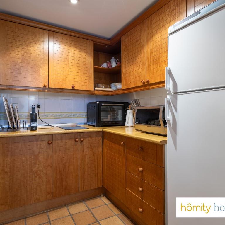 Homity Holidays - Duplex Sierra Nevada - Montebajo - A pie de pista - Luxury Duplex with Sierra Nevada Views - 14