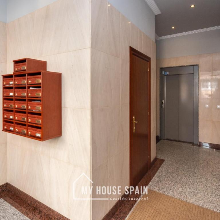 MyHouseSpain - Luminoso piso en el Centro de Gijón - Apartamento de 2 dormitorios - 21