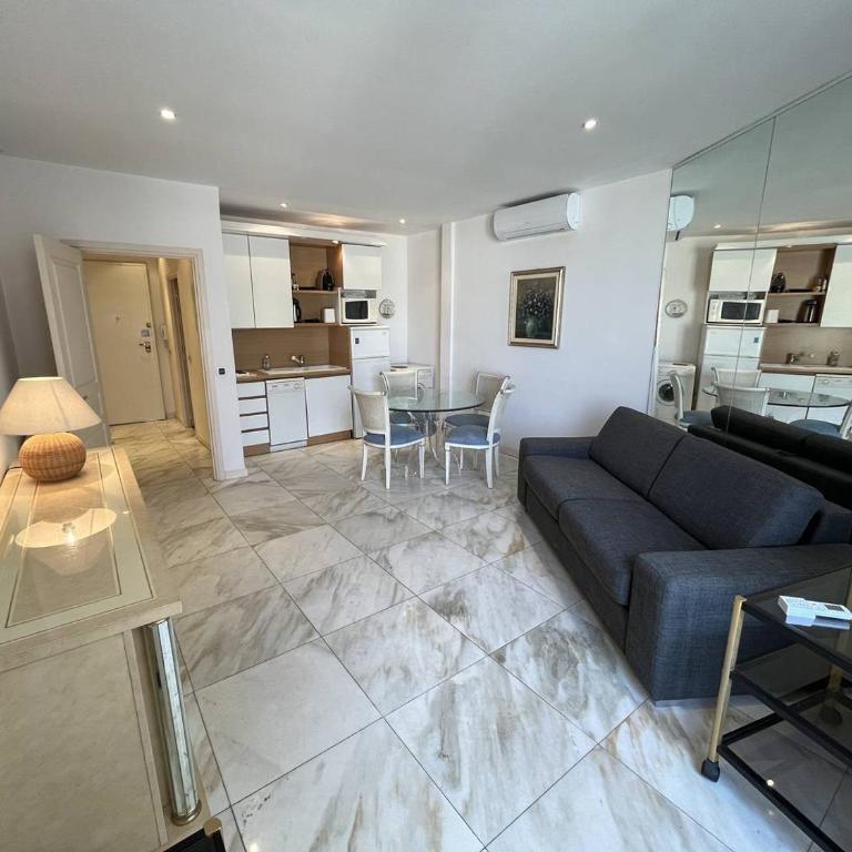 540 Cannes La Croisette - Joli studio au calme coté jardin - Studio Apartment with Balcony - 1
