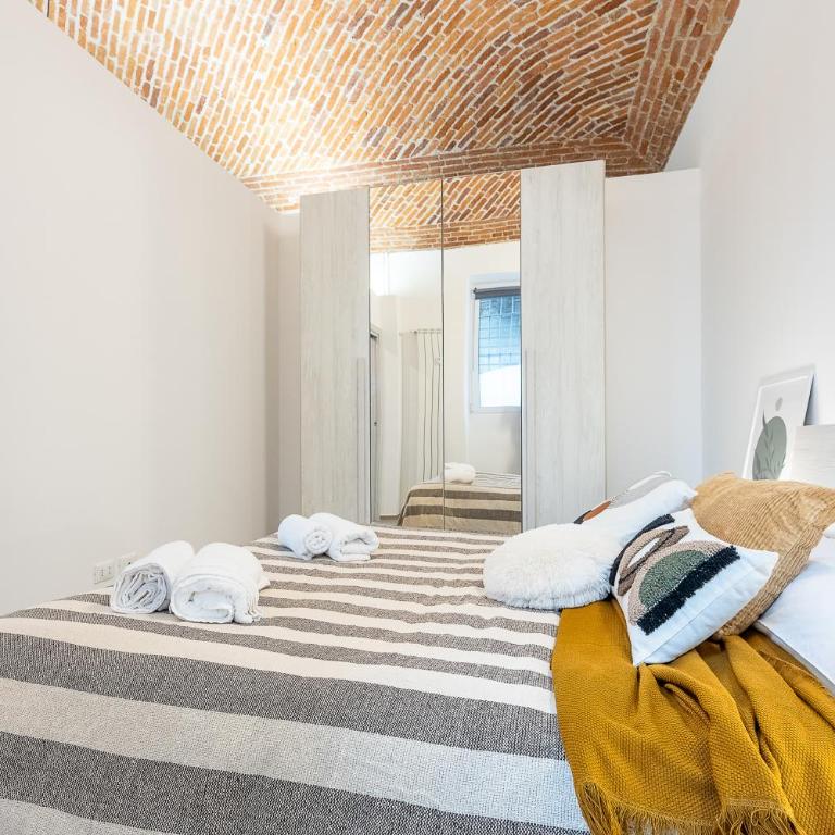 Piazza Statuto - Charming Loft Superior - GrandMaison - One-Bedroom Apartment - 10