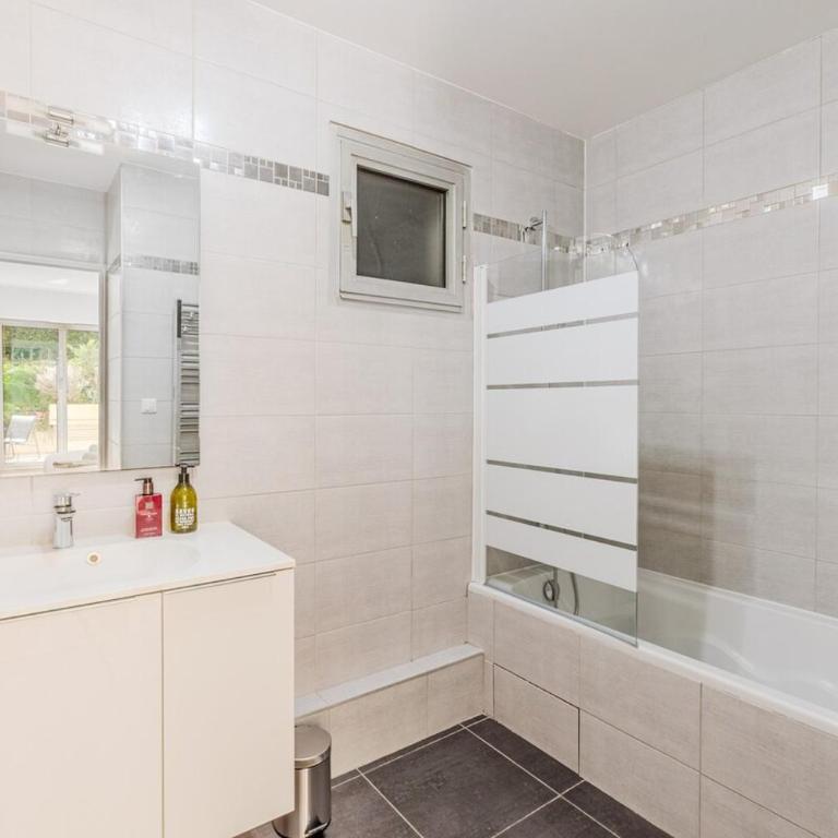 Beautiful 4P Apartment with Garden - Paris 16th - Appartement 1 Chambre - 12