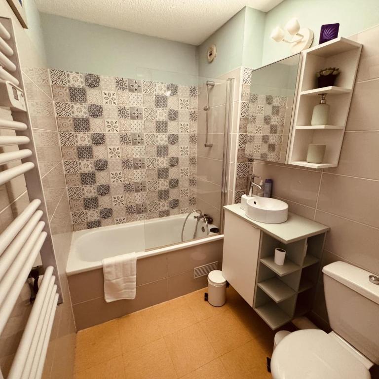 Sete T2 avec piscine, parking, proche des plages - Apartamento con vistas a la piscina - 10