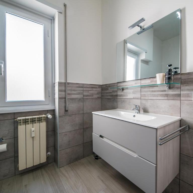 Domus Garbatella - Double Room - 9