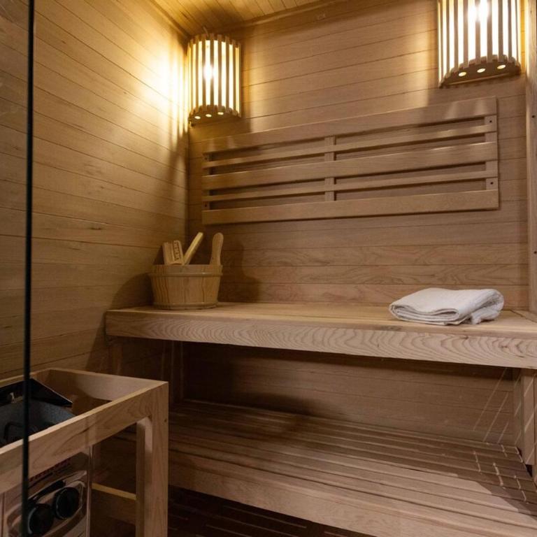 Black Room Suite and SPA - Casa con 1 Camera da Letto - 3