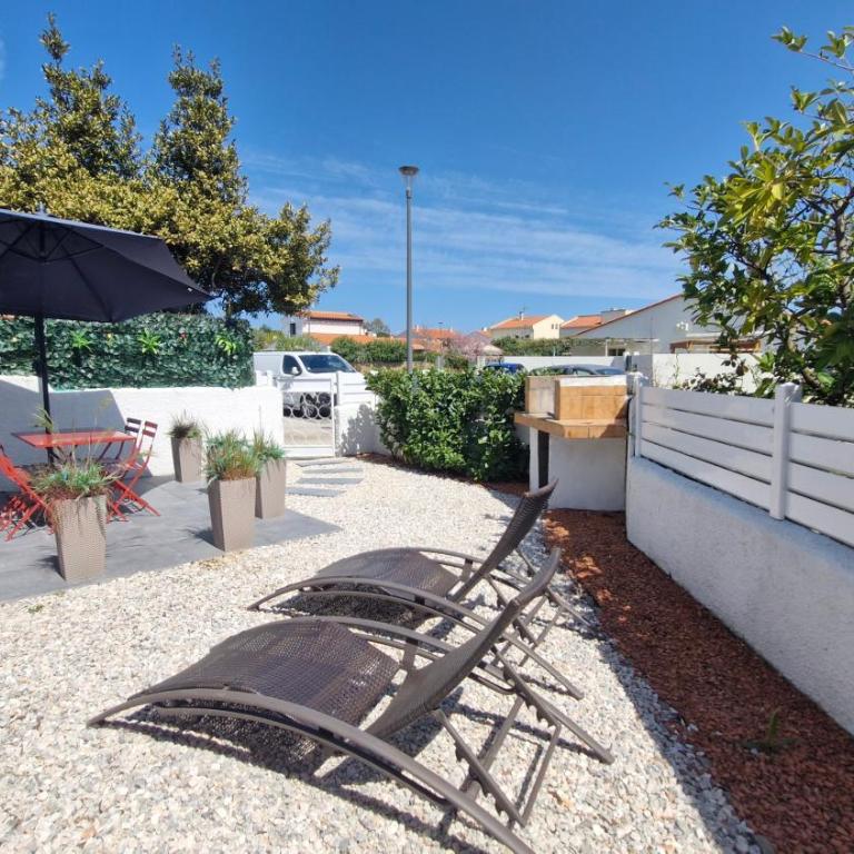 Villa Verger - Maison de plain pied - 2 chambres - clim - 2 grandes terrasses - proche plage et commerces - Two-Bedroom House - 23