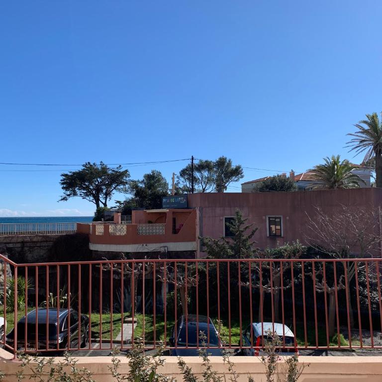 Au bord de la mer - Two-Bedroom Apartment - 2