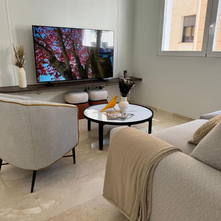 Navas PentHouse 302 By Florentia Homes - Deluxe Apartment - 19