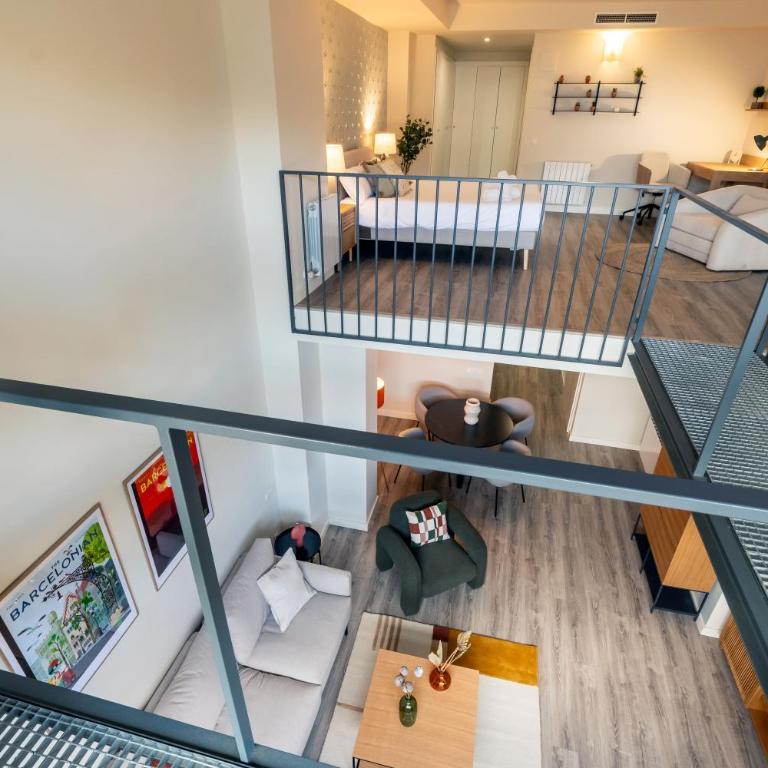 CATERINA Mar Bella - One-Bedroom Premier Apartment - 3