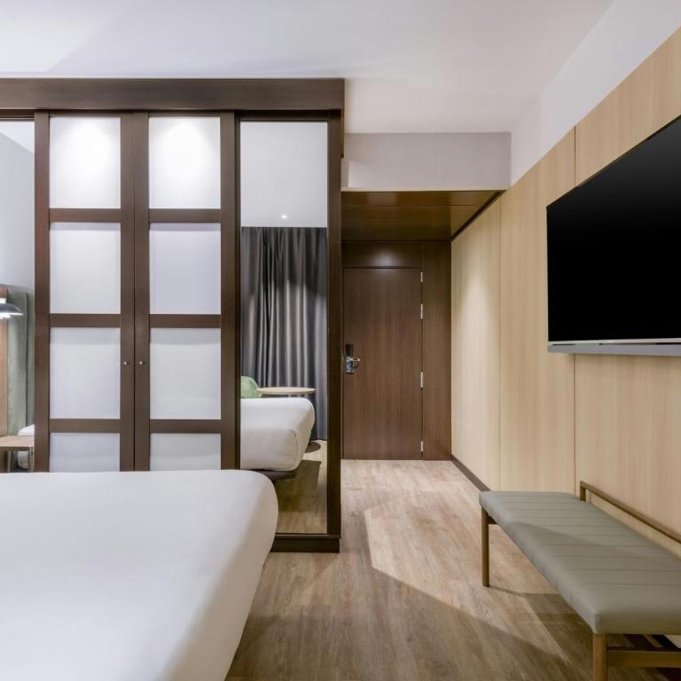 AC Hotel Madrid Feria by Marriott - King Room - 2