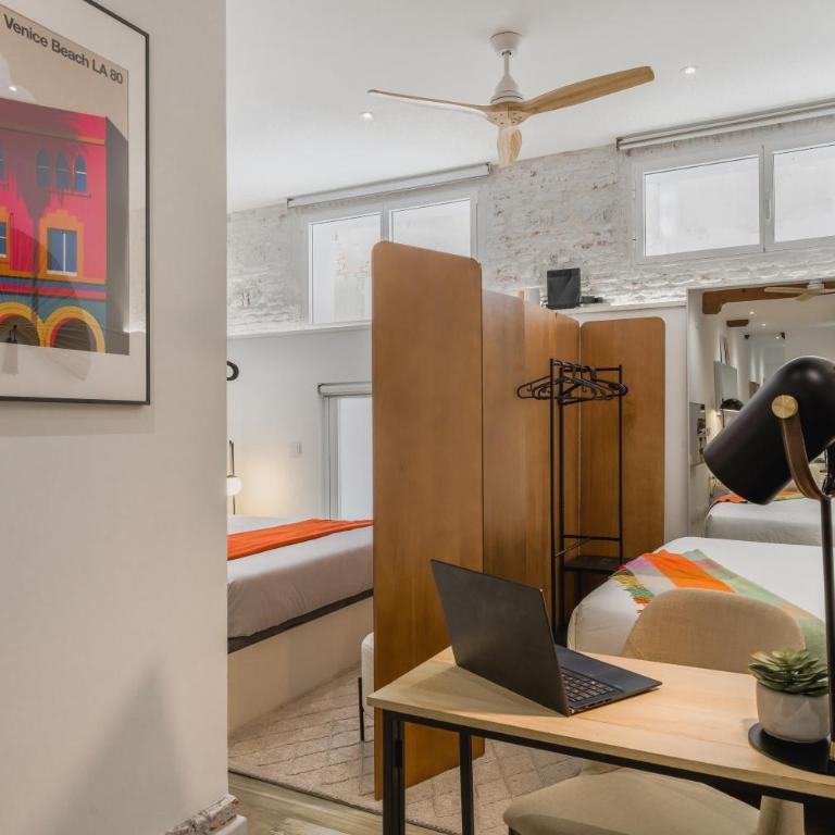 3min Walk - Retiro & Atocha - Luxury District and Desk - Two-Bedroom Apartment - 16