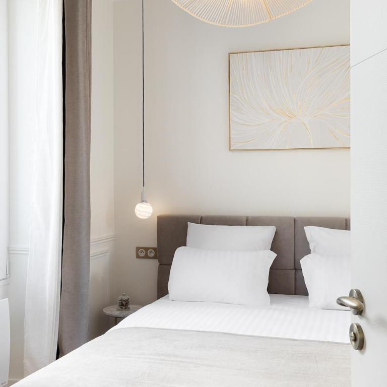 Pick A Flat's Apartments in Batignolles - Rue Gauthey - One-Bedroom Apartment - 11