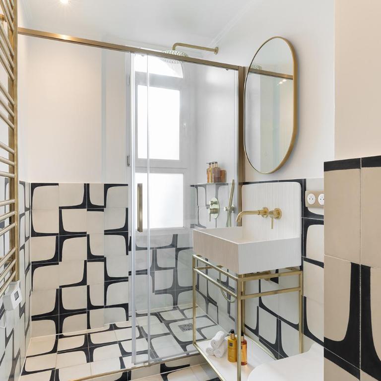 Pick A Flat's Apartments in Batignolles - Rue Gauthey - One-Bedroom Apartment - 6