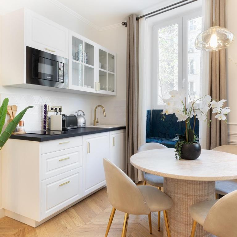 Pick A Flat's Apartments in Batignolles - Rue Gauthey - One-Bedroom Apartment - 13