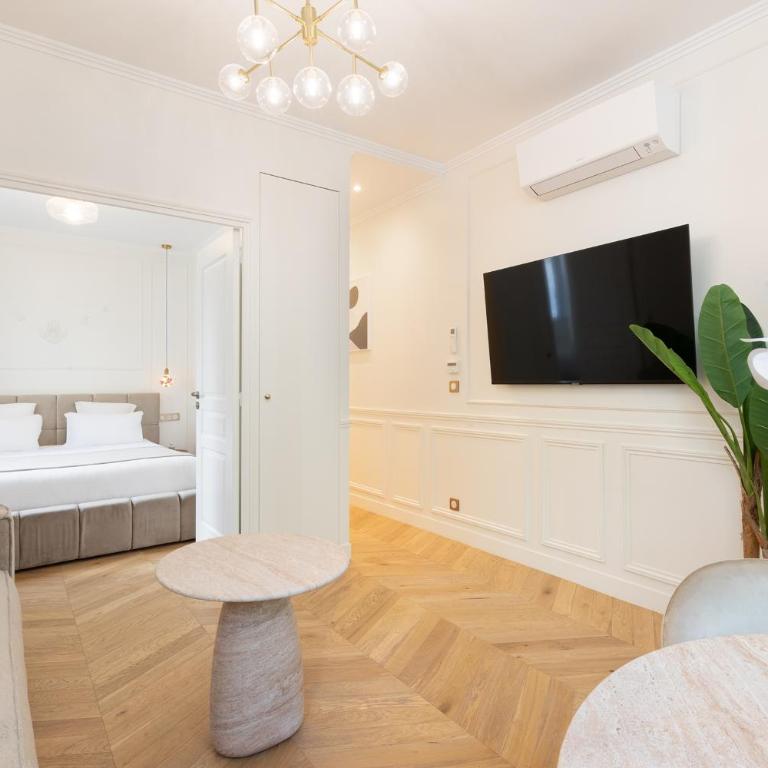 Pick A Flat's Apartments in Batignolles - Rue Gauthey - One-Bedroom Apartment - 11
