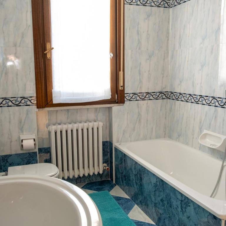 HOLA Terrace Apartment - Appartamento con 2 Camere da Letto, Balcone e Terrazza - 20