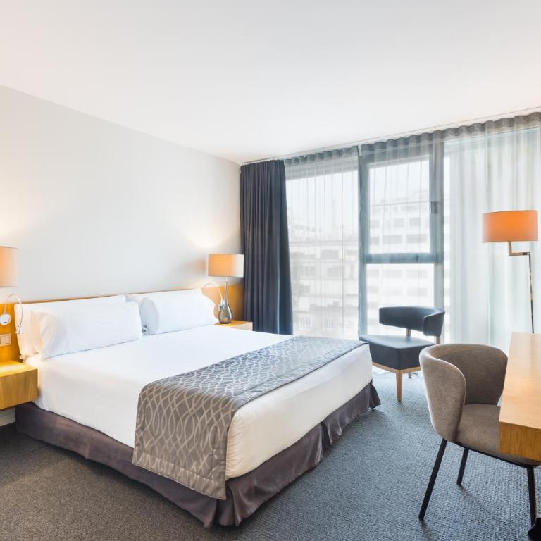 Hotel Royal Passeig de Gracia - Family Room - 3