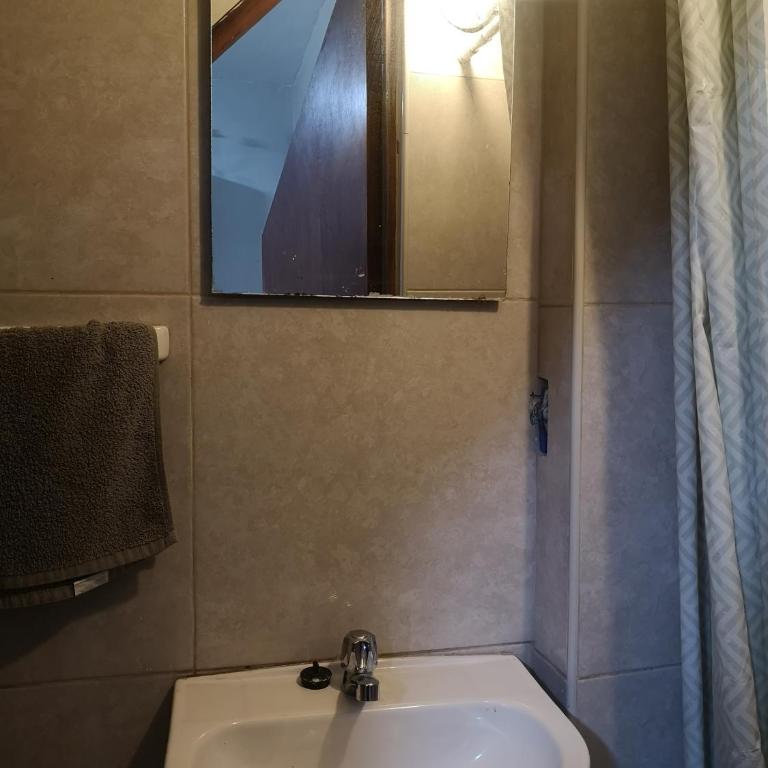 La Casa De Los Amigos - One-Bedroom Apartment - 14