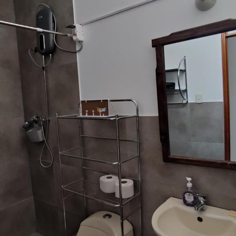 Departamento céntrico y elegante - Two-Bedroom Apartment - 1