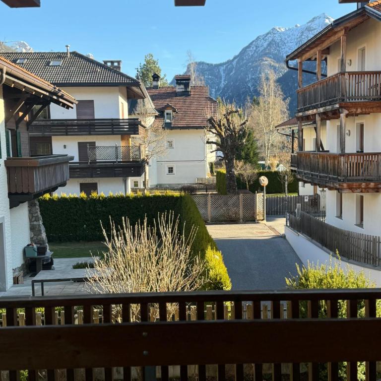 Mountain Flat Luna -Next train station Dobbiaco- - Appartamento Superior con 2 Camere da Letto e Balcone - 26