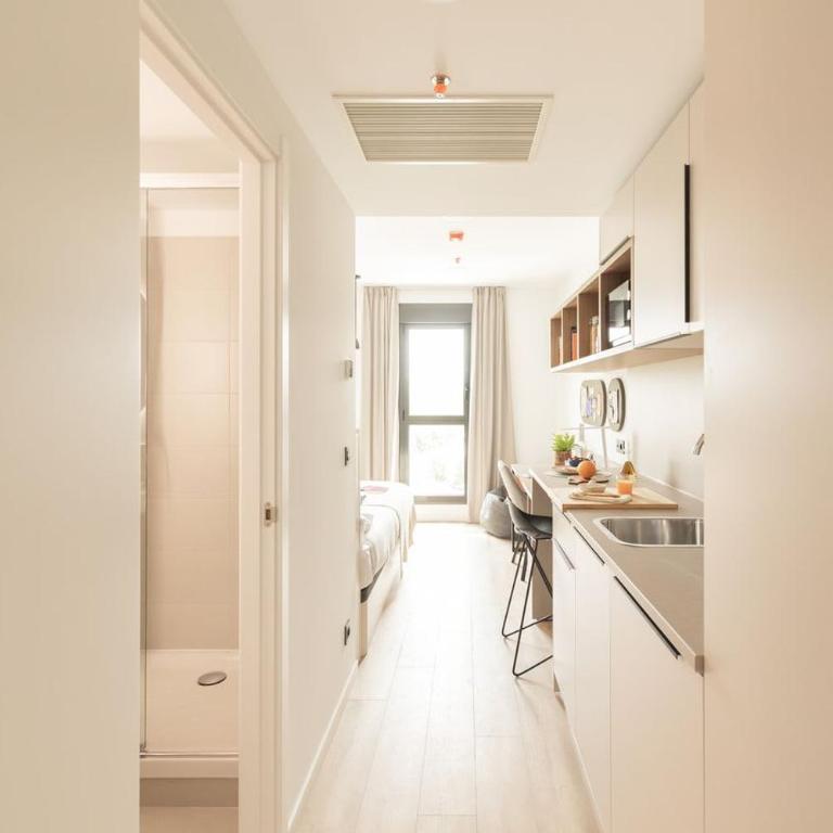 Canvas Pamplona Plazaola - Single Room - 3