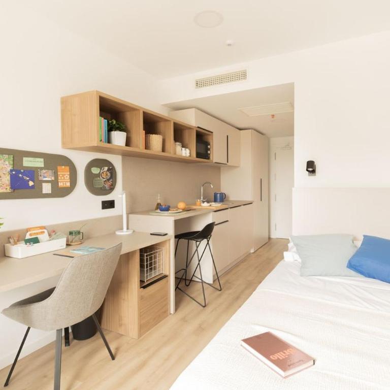 Canvas Pamplona Plazaola - Single Room - 2