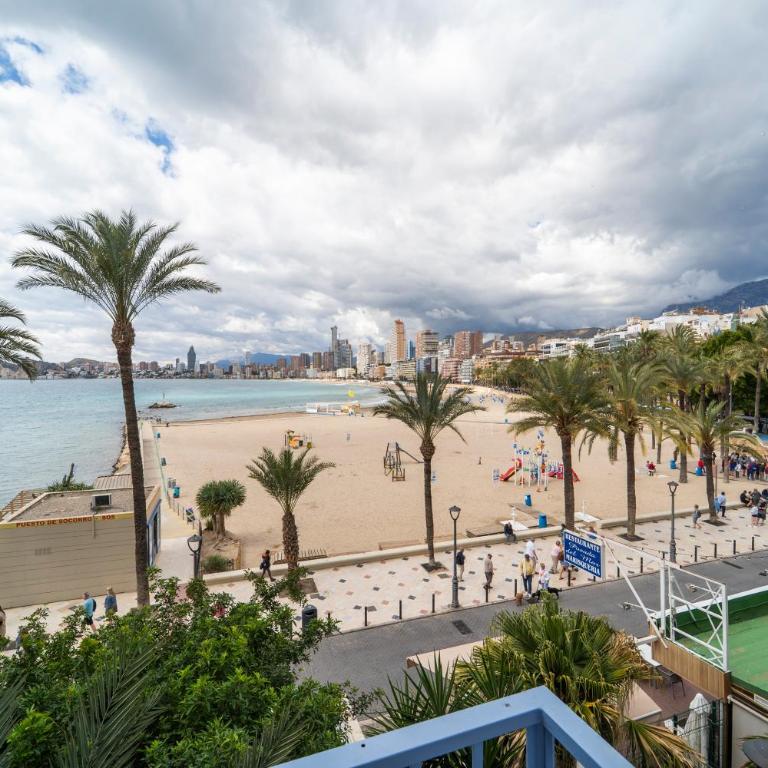 Apartamentos Brisas del Poniente - Apartamento Estudio con vistas al mar - 18