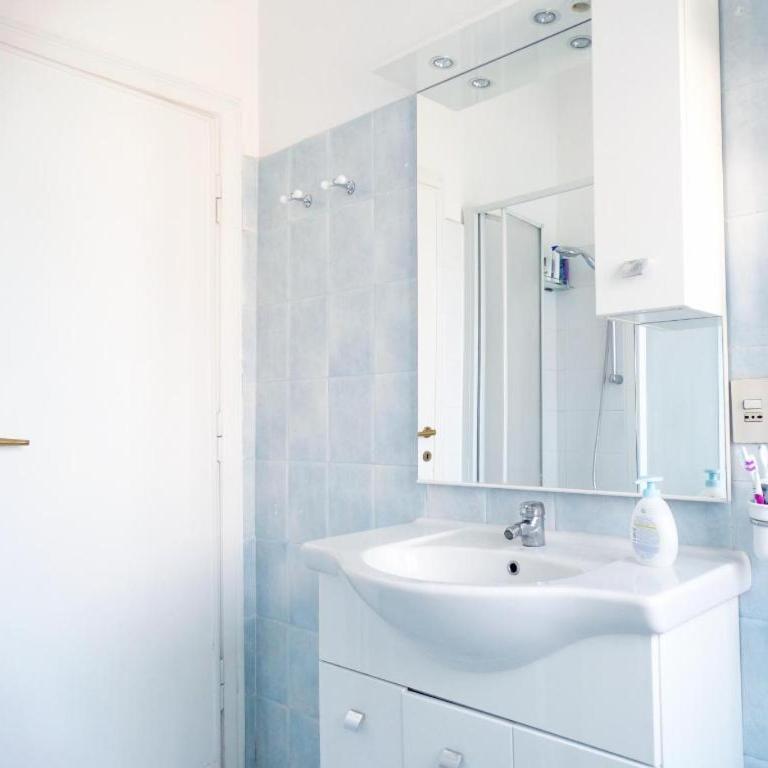 By Grace - Ampia Camera Matrimoniale - 8