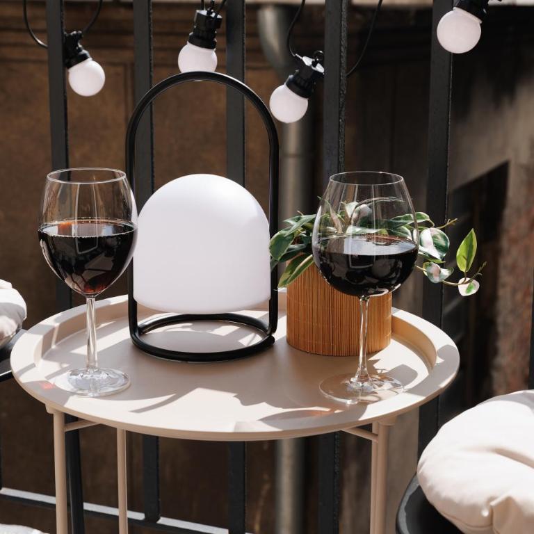 Creative Shelter 108m2 with Balcony Old Town - Three-Bedroom Premium Apartment with Balcony - 33