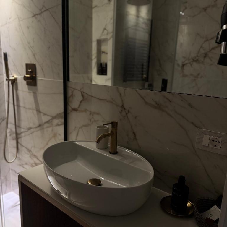 Ponte Milvio Suite & Parking- La Chambre de Sophie - Apartment mit 1 Schlafzimmer - 55