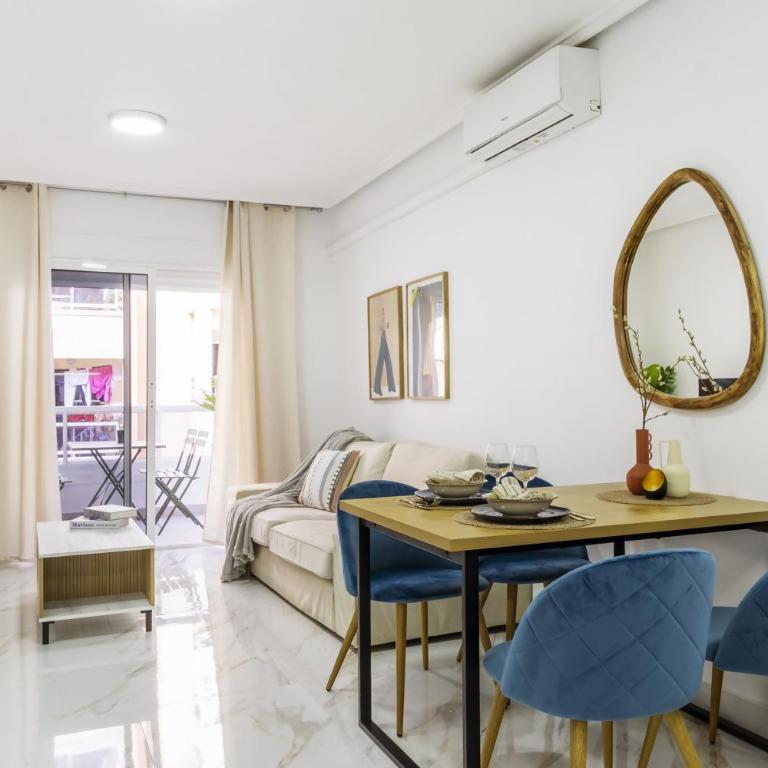 Apartment Pink Azure - Two-Bedroom Apartment - 1