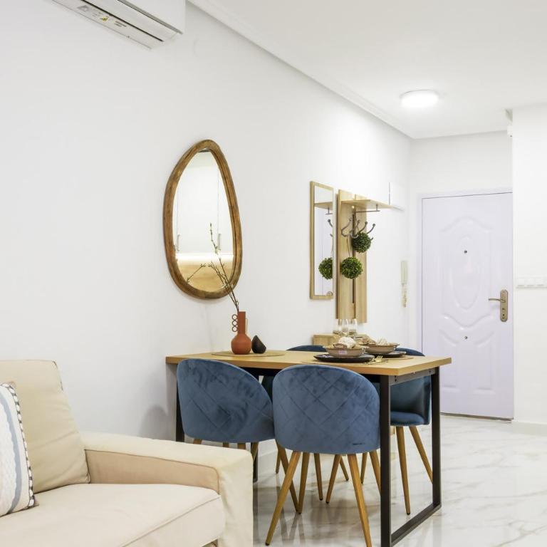 Apartment Pink Azure - Two-Bedroom Apartment - 16
