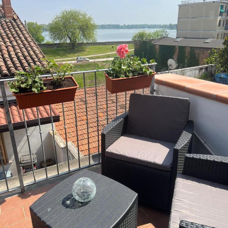 Bellavista Mantova - Appartamento con 2 Camere da Letto - 5