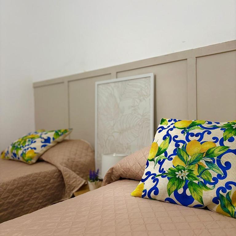 Michelle Holiday House - Two-Bedroom Apartment - 1