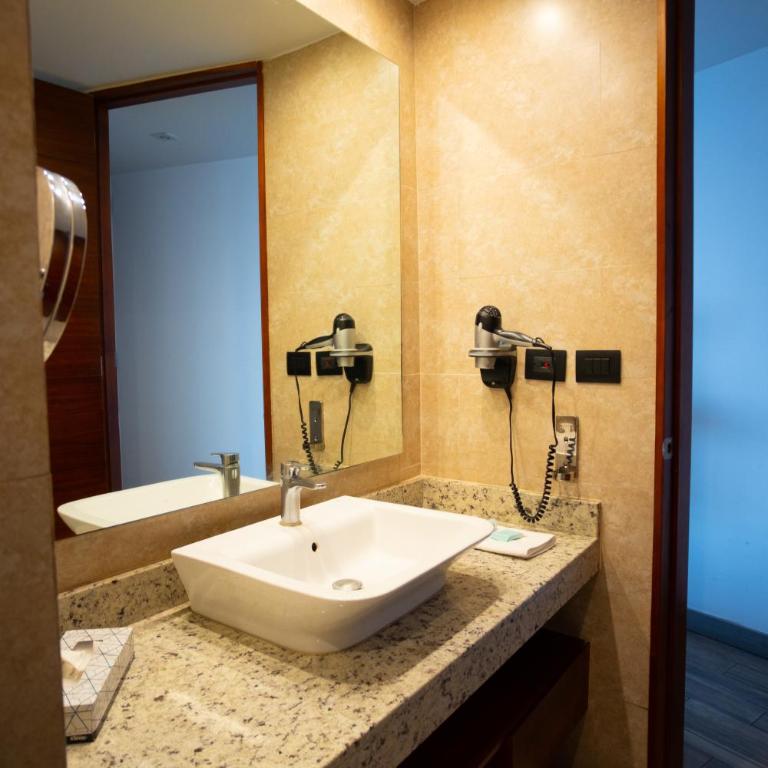 Sonata Hotel Puebla Angelópolis Distrito Sonata - Suite Estándar - 5
