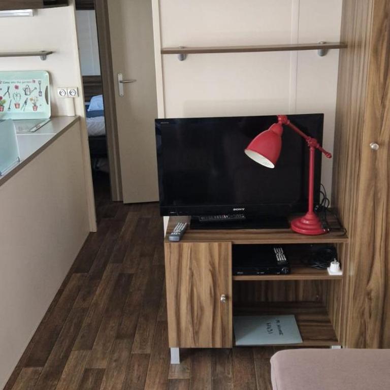 La Baume La Palmeraie Camping Resort - Mobile Home - 5