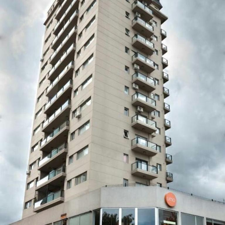 Edificio Torres de Alvear - Quilmes - Apartamento de 2 dormitorios - 4