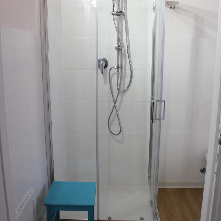 Terrasini 2000 Home Holidays - Camera Matrimoniale con Bagno Privato - 9