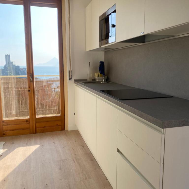 Terrazzza Lago & Castello - Appartamento con 2 Camere da Letto - 17