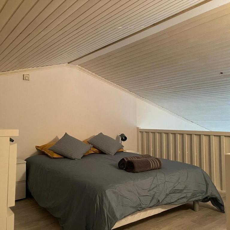 Maison spacieuse proche de la mer avec piscine - Maison 4 Chambres - 19
